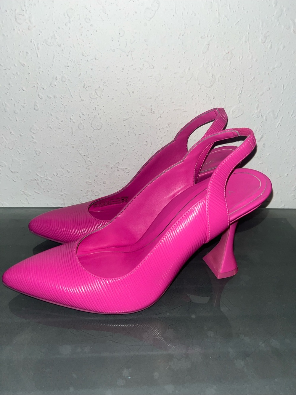 Vionic Comfort Hot Pink Slingback Pointed-Toe square Heels